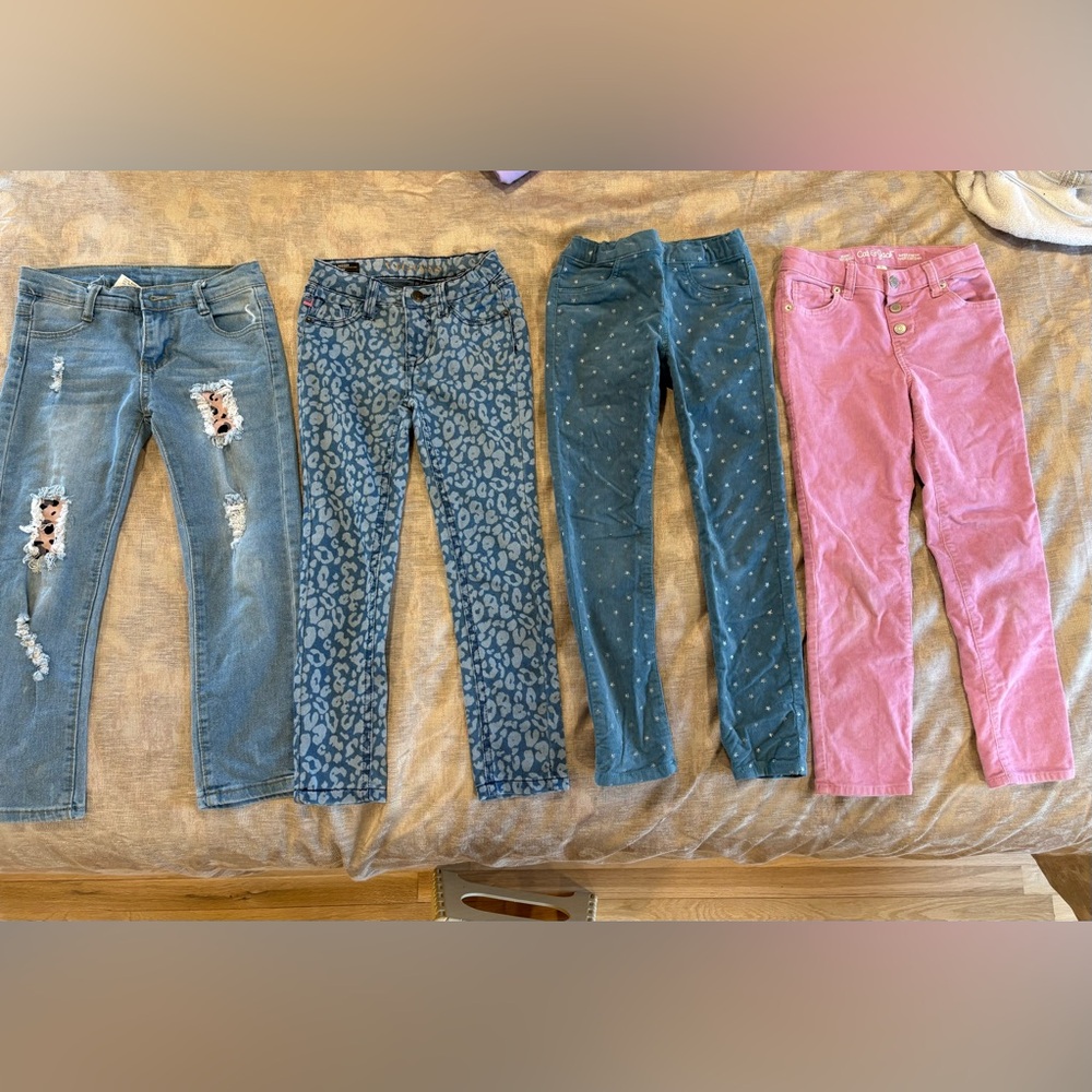 Girls size 6, bundle of jeans and corduroy pants